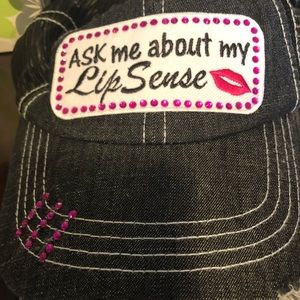 LipSense Hat